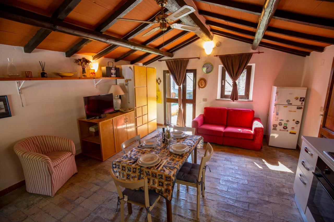 Borgo Di Caldana Accoglienza Turistica Diffusa 外观 照片