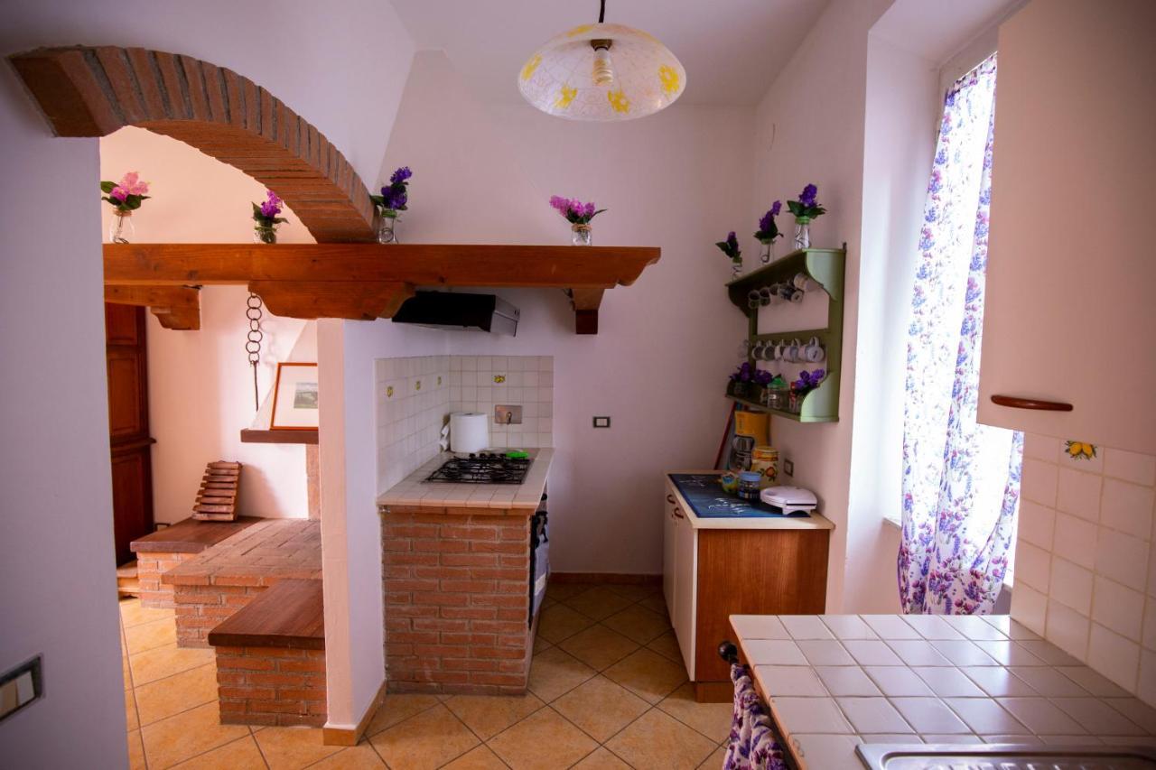 Borgo Di Caldana Accoglienza Turistica Diffusa 外观 照片