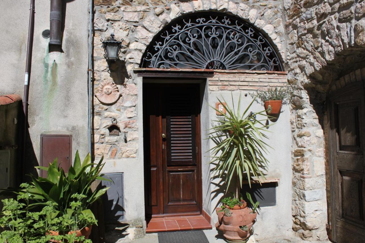 Borgo Di Caldana Accoglienza Turistica Diffusa 外观 照片